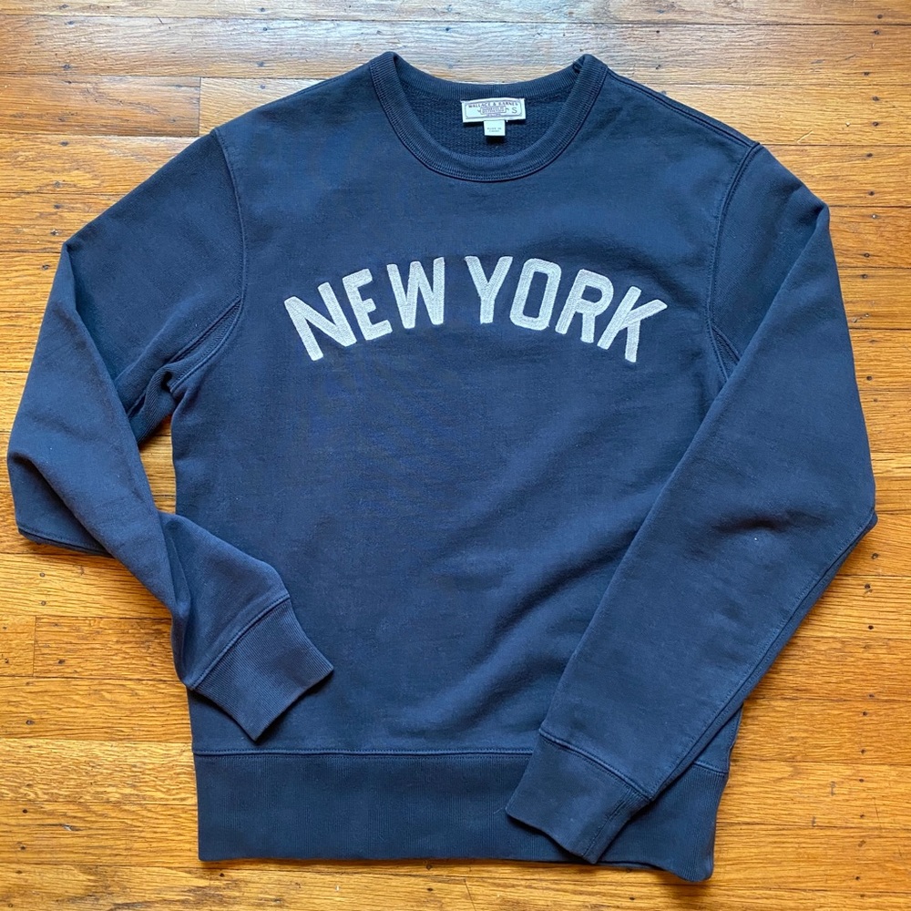 Wallace & Barnes New York Sweatshirt